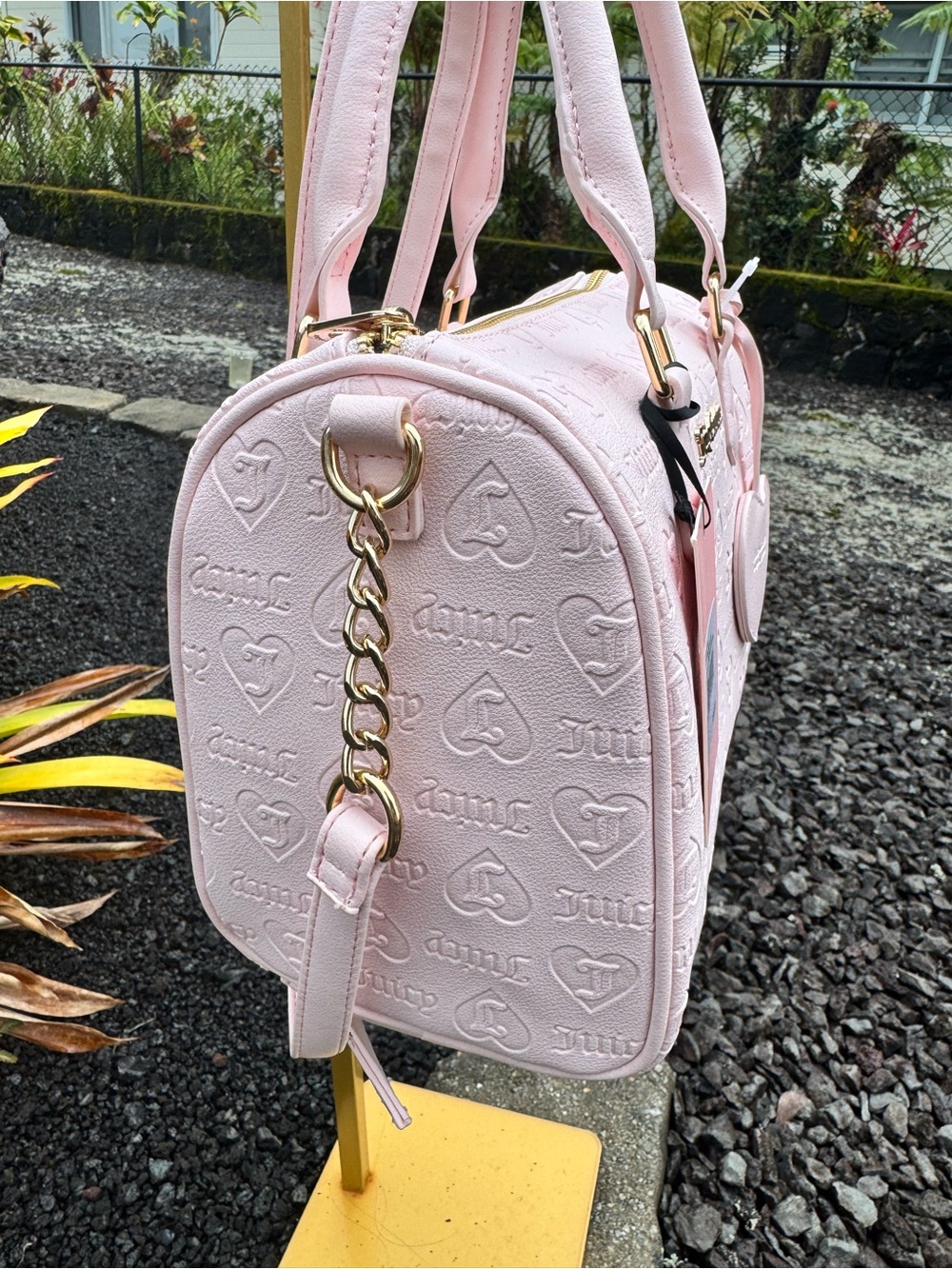 Juicy Couture NWT Powder Blush Satchel Pink Embossed Heart Bag retail $99 - Picture 3 of 12